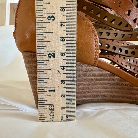 Lucky Brand Jaleels Taupe, Strappy Wedge Sandals, 6.5M - Picture 5 of 14